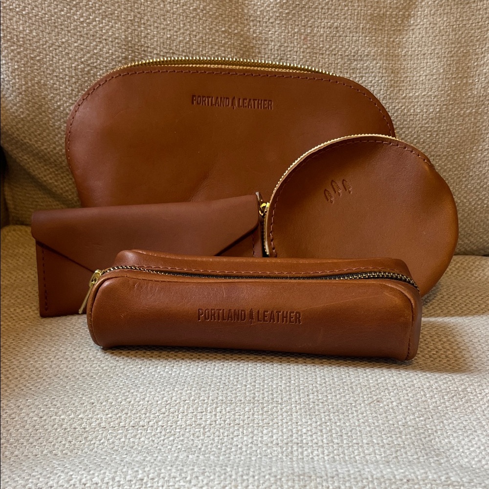 Portland Leather Honey bundle Accessory Collection